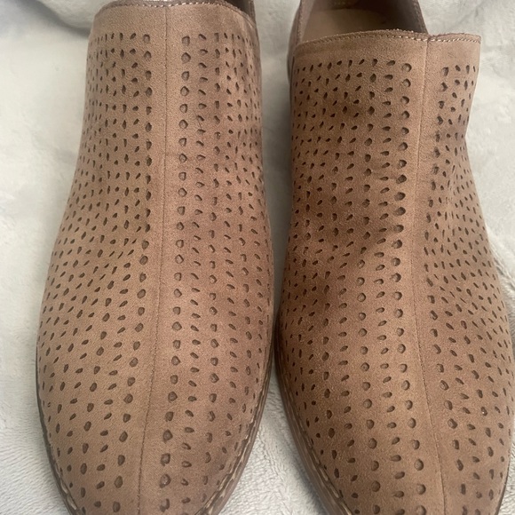 Booties - Picture 3 of 5